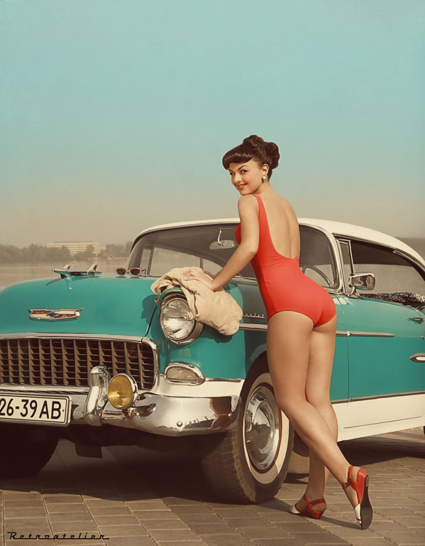 Retro Girl täismõõdus foto, mida kasutati FreeRateReport.com reklaamis